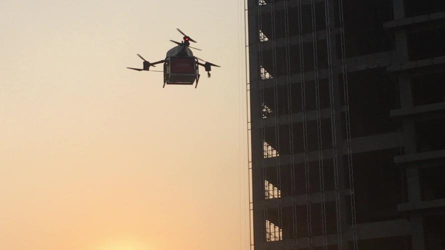 京东无人机送快递，何时飞入寻常百姓家？-第2张图片-广州国自机器人